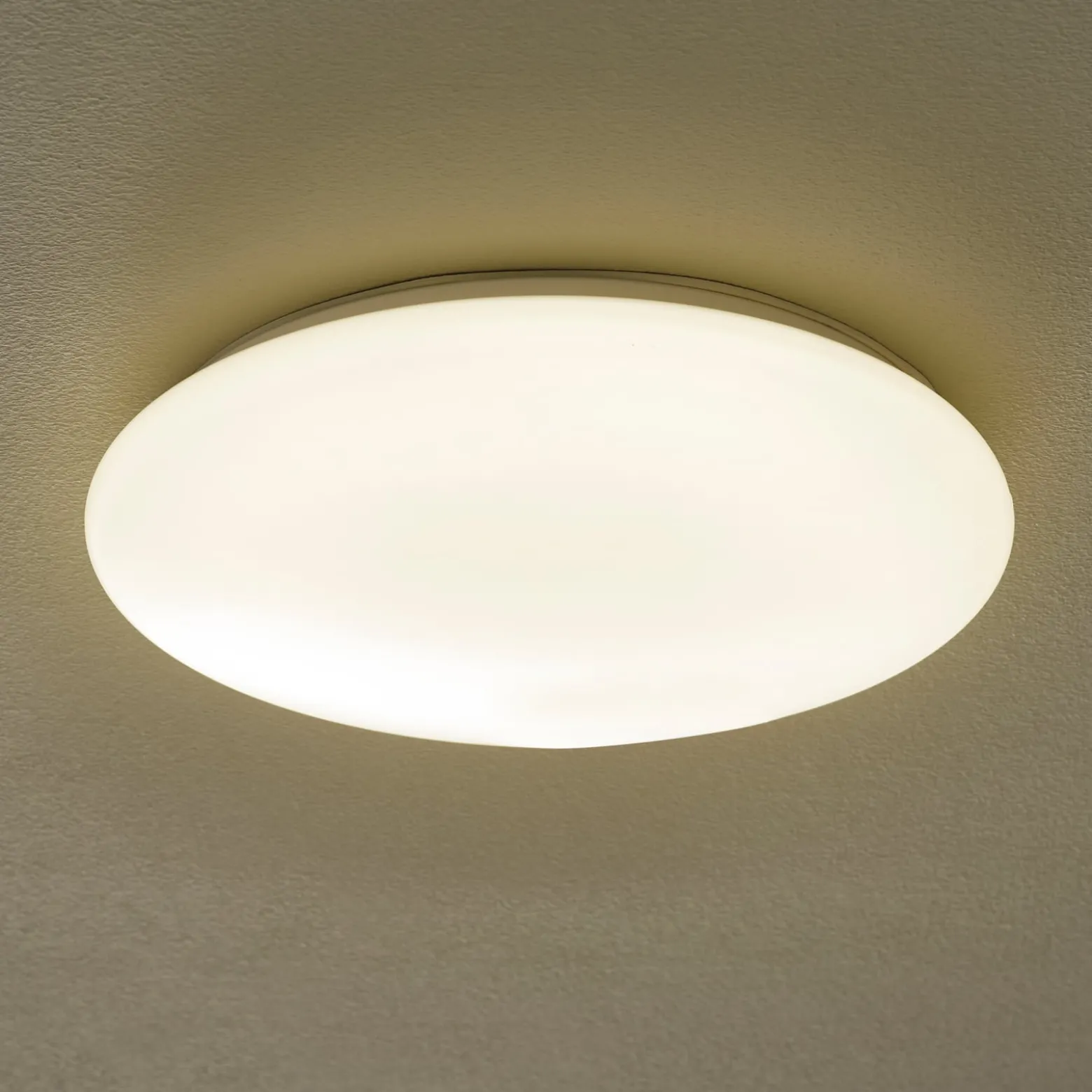 Altona-LED-kattovalo HF-tunnistin, 4 000 K 36 cm