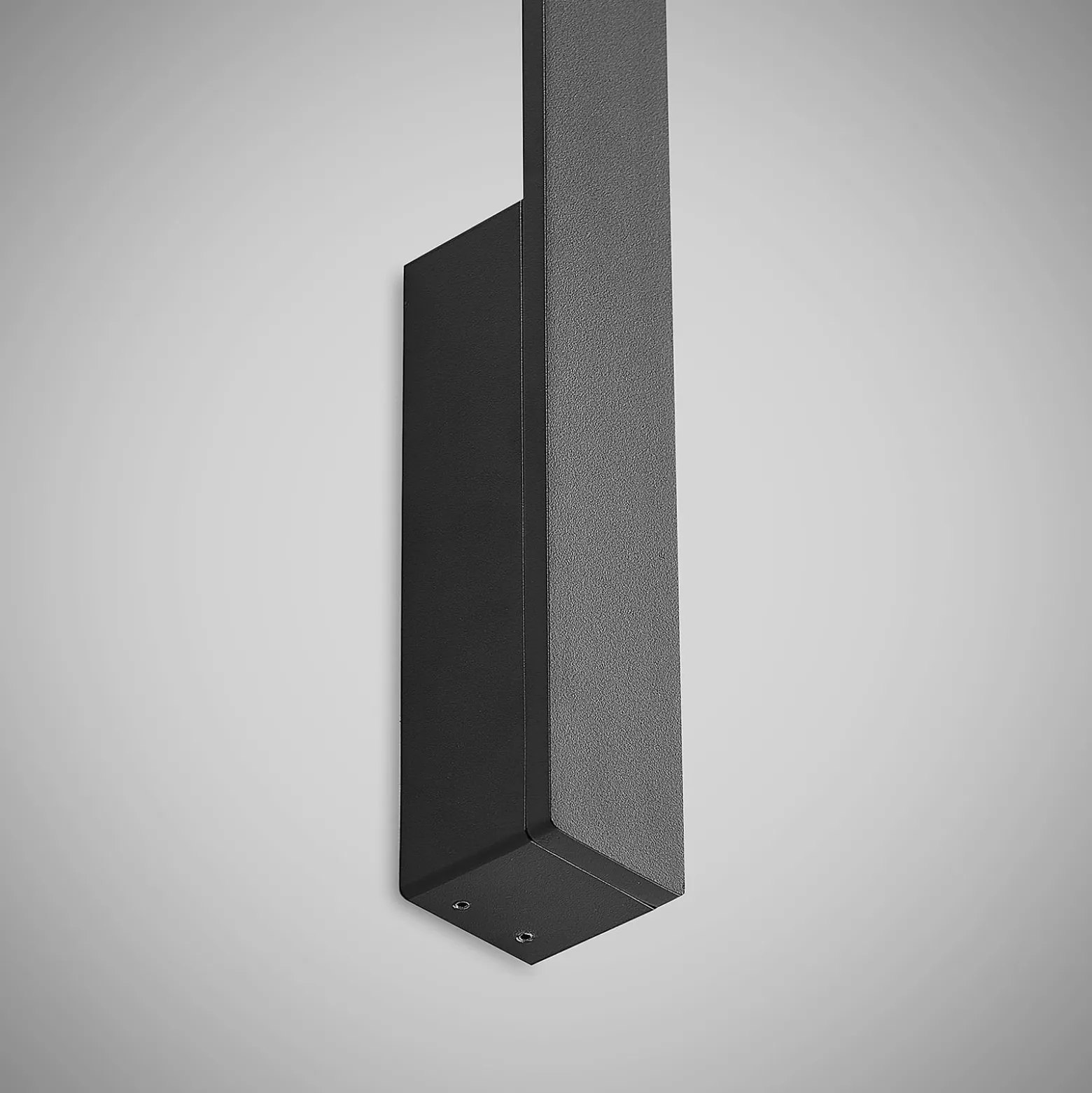 Arcchio Ivano -LED-seinävalaisin 91 cm, musta