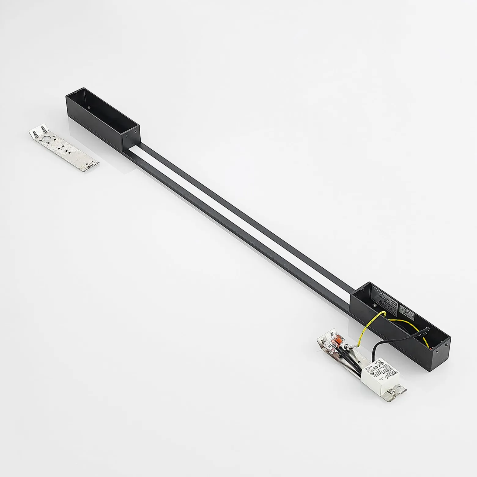 Arcchio Ivano -LED-seinävalaisin 91 cm, musta