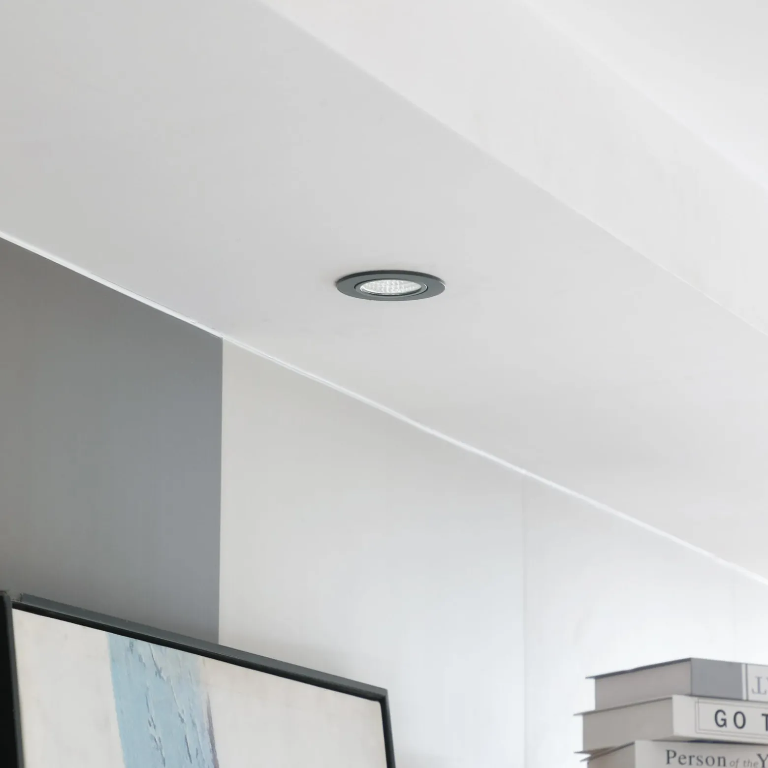 Arcchio LED-alasvalo Zarik, musta, 2700K