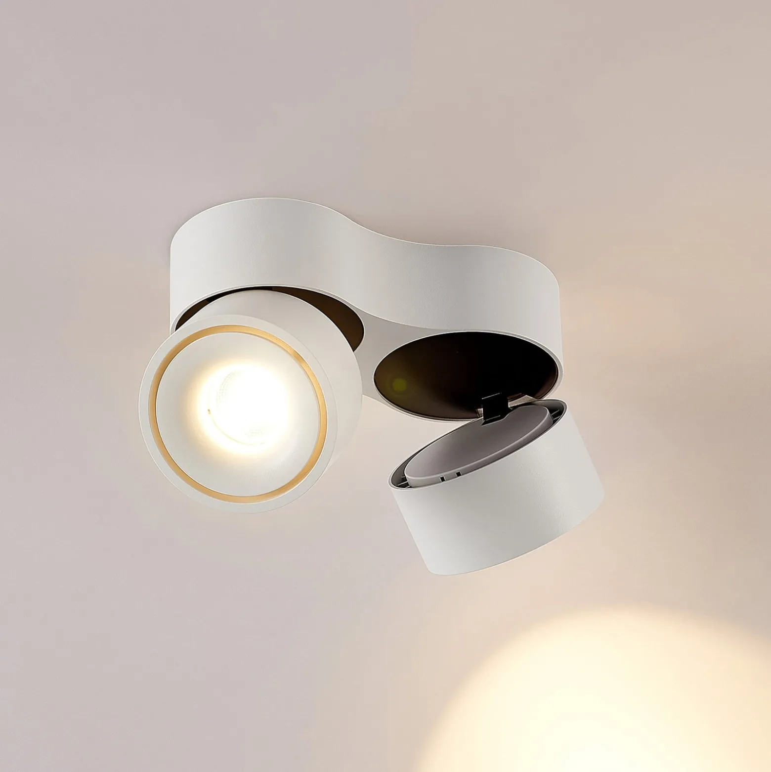 Arcchio LED-kattokohdevalo Rotari, valkoinen, 2-lamppuinen, 2270 lm