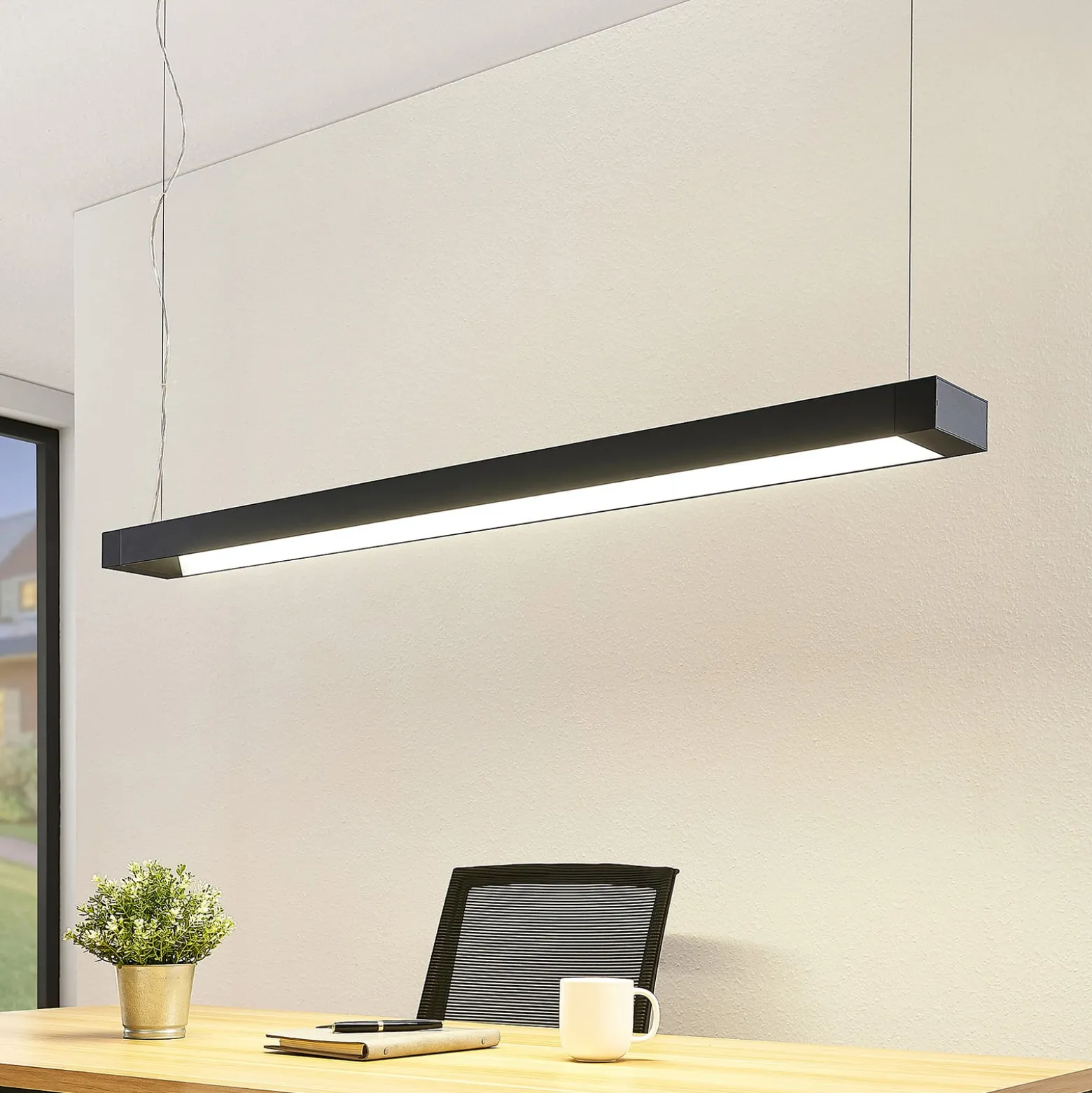 Arcchio LED-riippuvalaisin Cuna, musta, 122cm, metallia