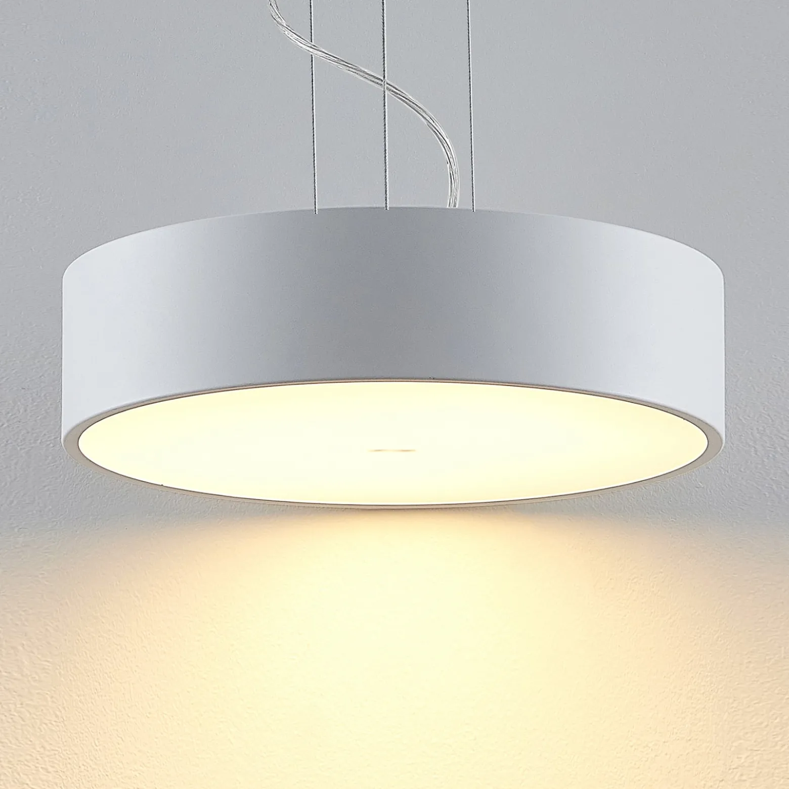 Arcchio LED-ripustusvalaisin Noabelle, Ø 40 cm, valkoinen, metallia