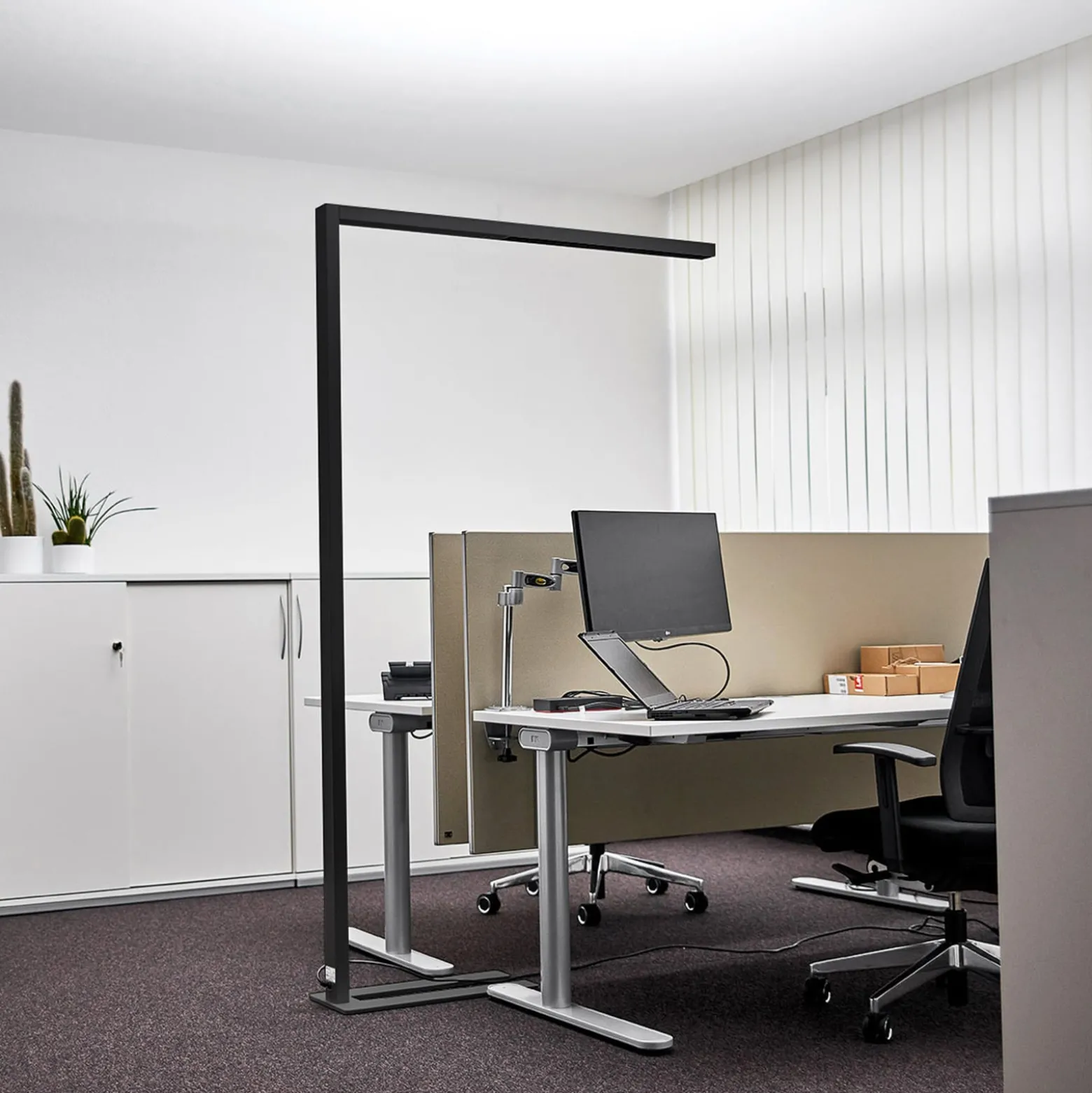 Arcchio LED-toimistovalaisin Jolinda, 2 kpl, musta, 4000K