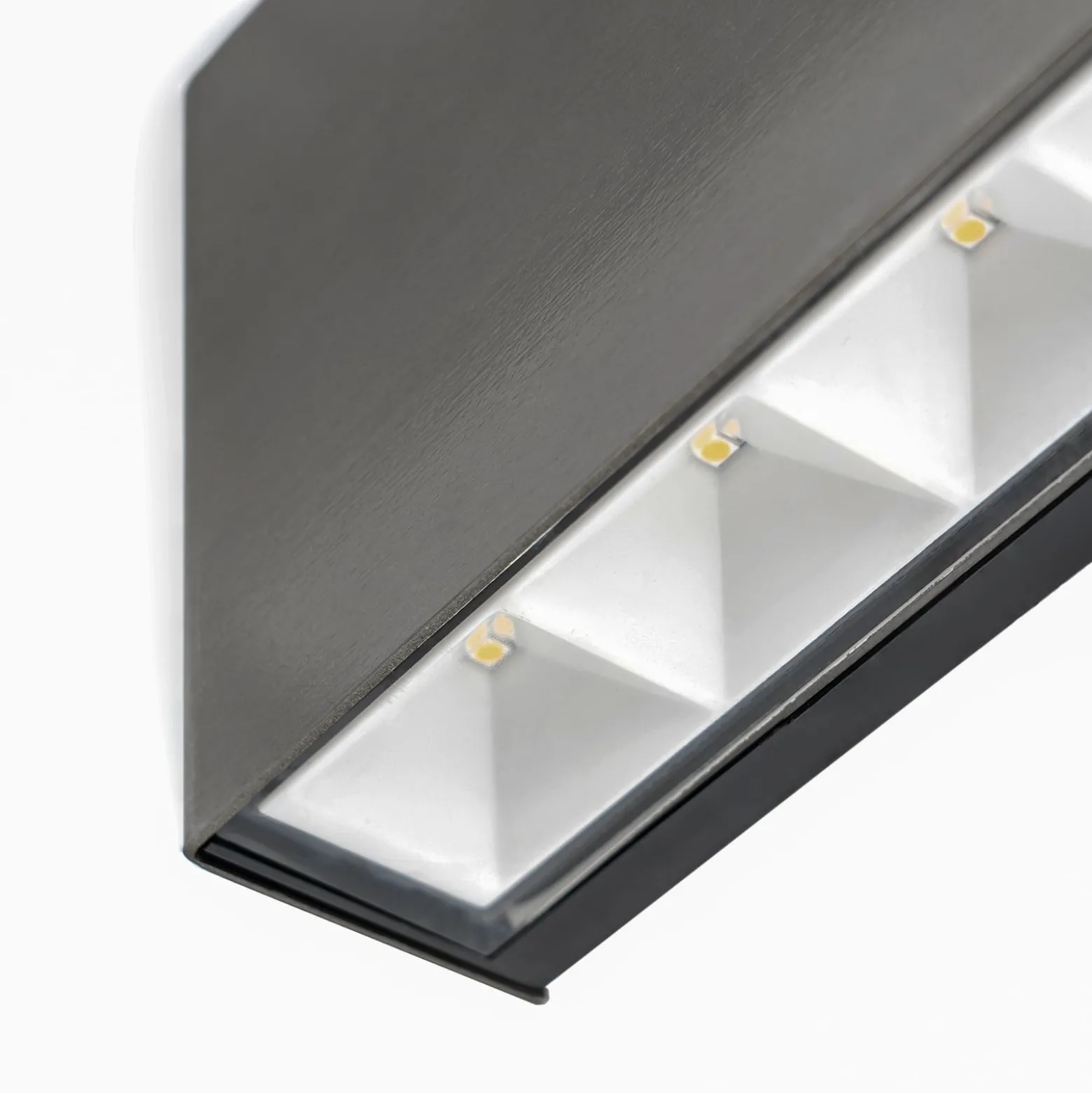 Arcchio LED-ulkoseinälamppu Karline, 530 lm, ruostumaton teräs, IP65
