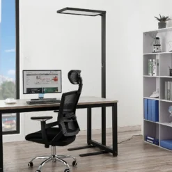 Arcchio toimiston LED-lattialamppu Nelus, musta, anturi, himmennettävä