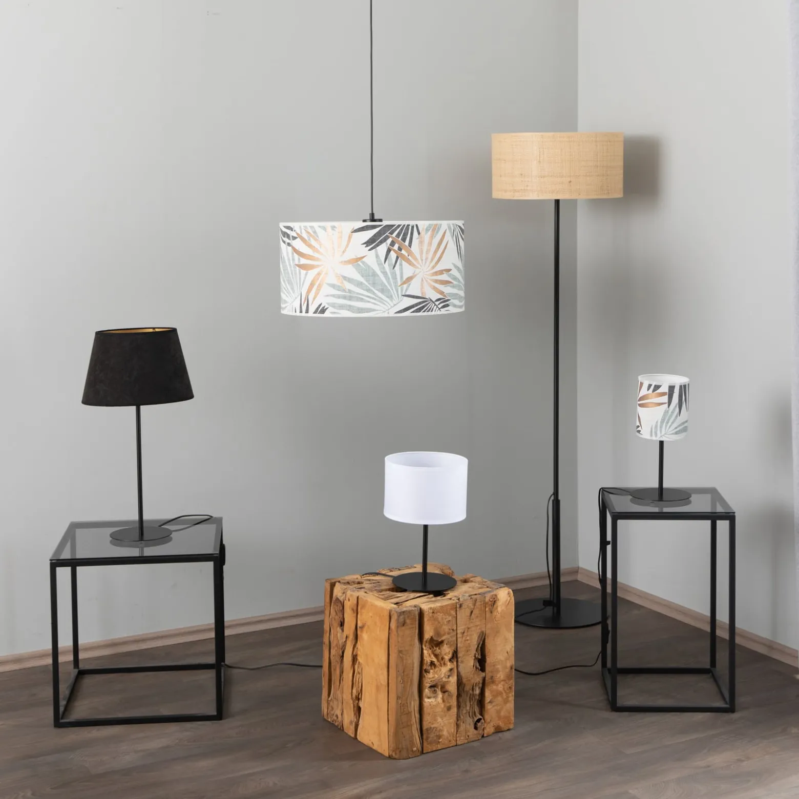 Arden pöytävalaisin ilman varjostinta, musta, korkeus 44cm