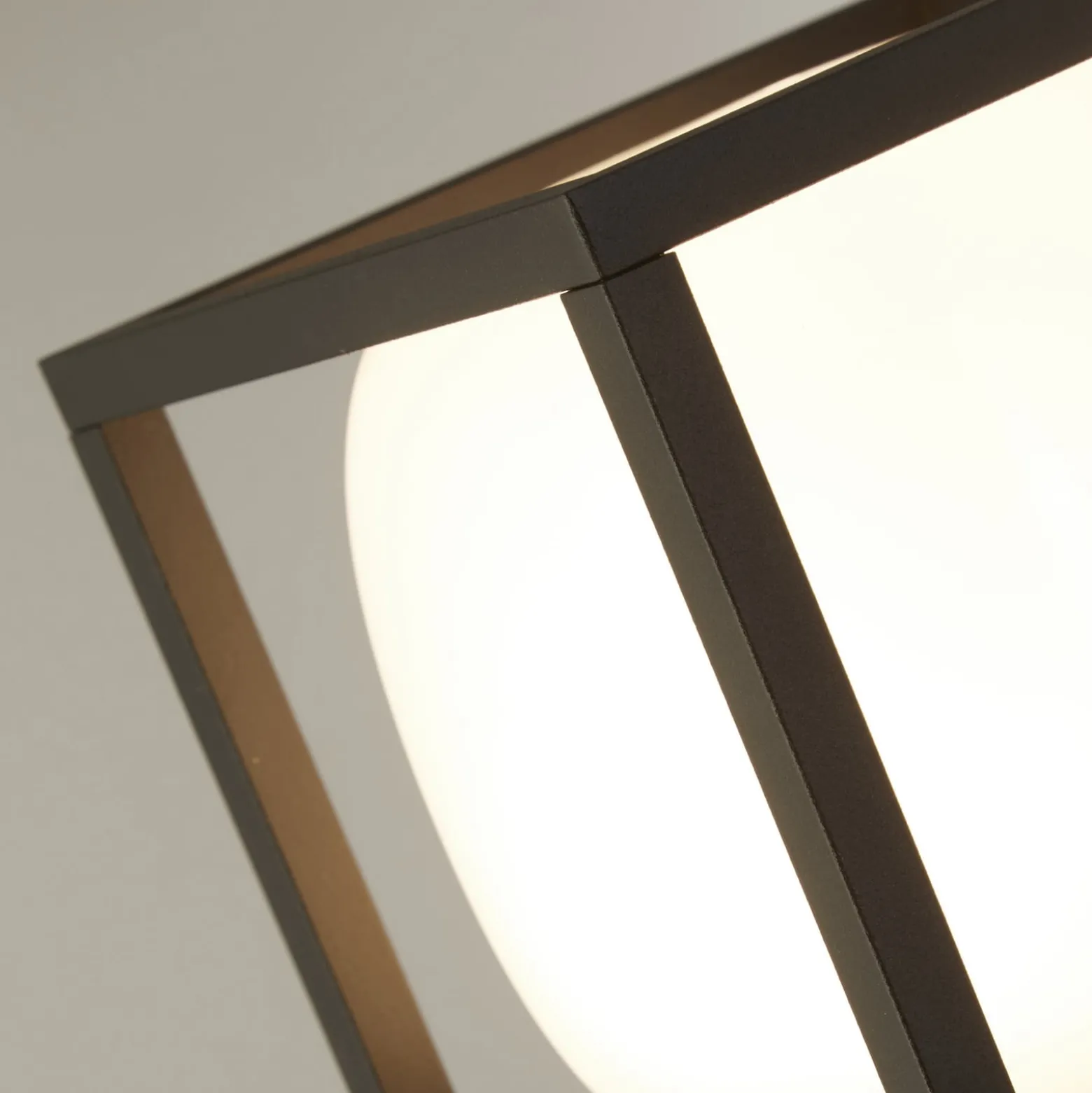 Ateena LED-pylväsvalaisin, IP54, musta, korkeus 65 cm, metallia