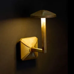 Aura Disk -LED-ulkoseinävalaisin, korkeus 24 cm, antiikkimessinki