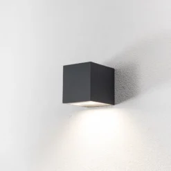 BEGA LED-ulkoseinävalaisin 24718 K3, grafiitti, alaslaskettu, valettu