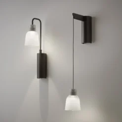 Bover LED-seinävalaisin Drip A/01, himmeä lasi, 2700 K