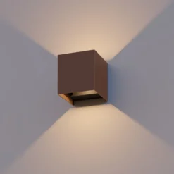 Calex LED-ulkoseinälamppu Cube, ylös/alas, korkeus 10 cm, ruosteenruskea