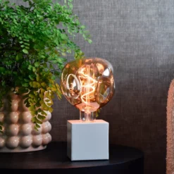 Calex XXL Organic Neo LED-lamppu E27 G125 4 W kultainen himmennettävä