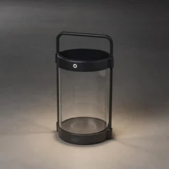 Crotone-LED-aurinkolyhty, himmennettävä, USB