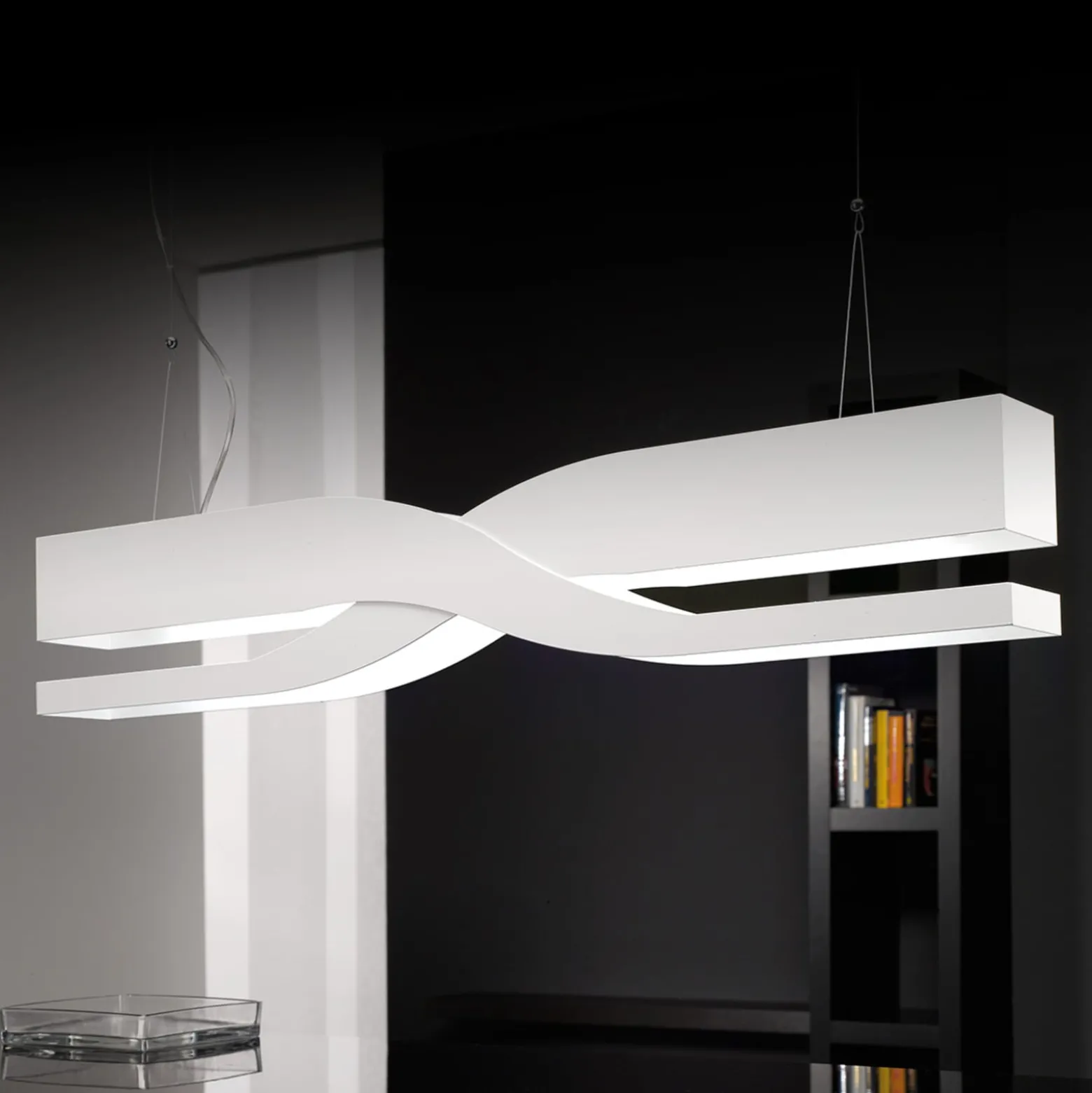Design-riippuvalaisin Fifi, 100 cm
