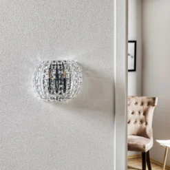 DIAMOND-LED-kristalliseinävalaisin