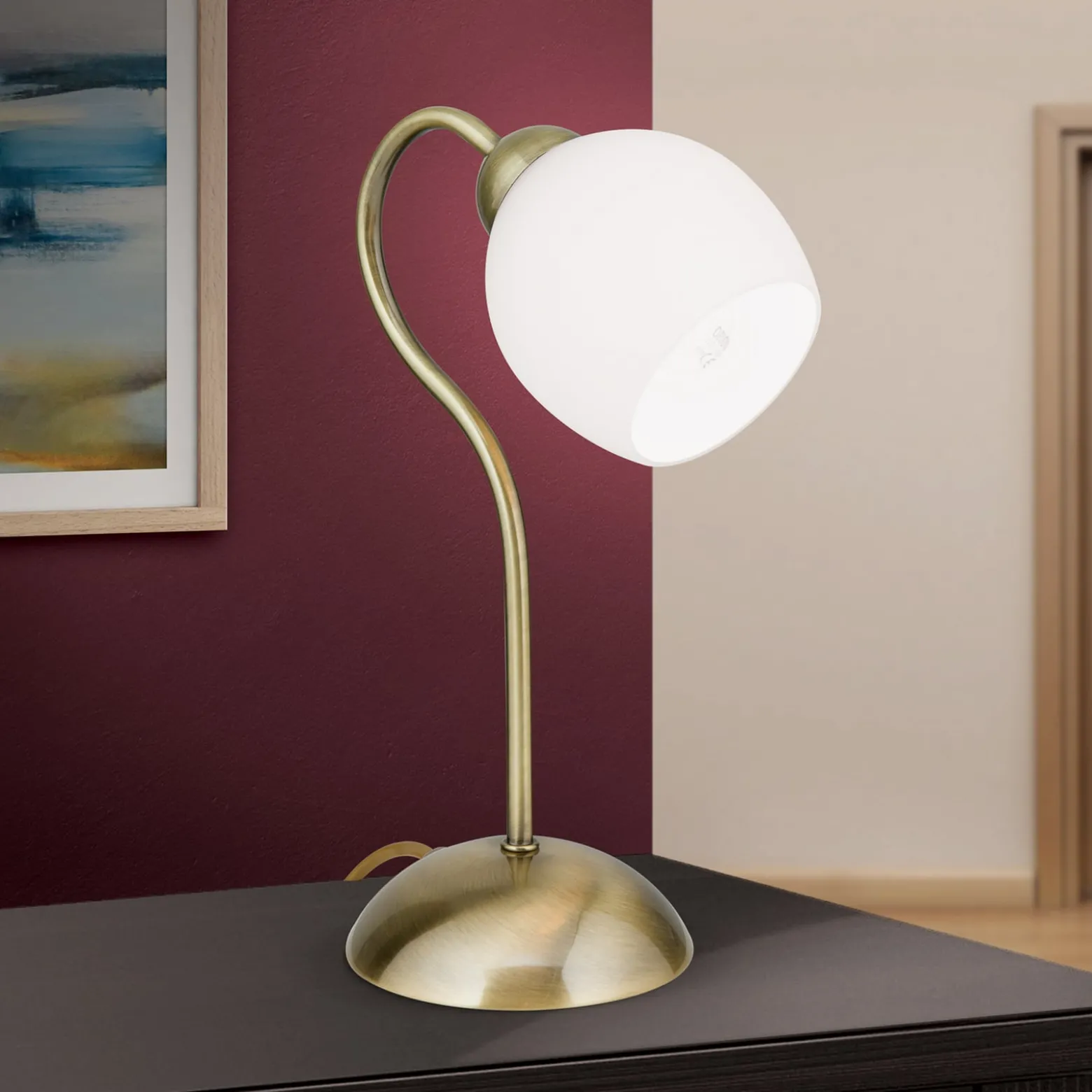 Doma pöytävalaisin, antiikkimessingin värinen, korkeus 30 cm, lasia