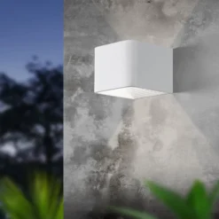 Doninni 1 -LED-ulkoseinälamppu, valkoinen, leveys 13 cm, 2-lamppuinen