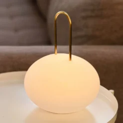 Dyberg Larsen LED-lyhty Ellipse, valkoinen/messinki, IP44