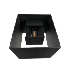 Dyberg Larsen LED-seinävalaisin Venus, musta, leveys 15 cm