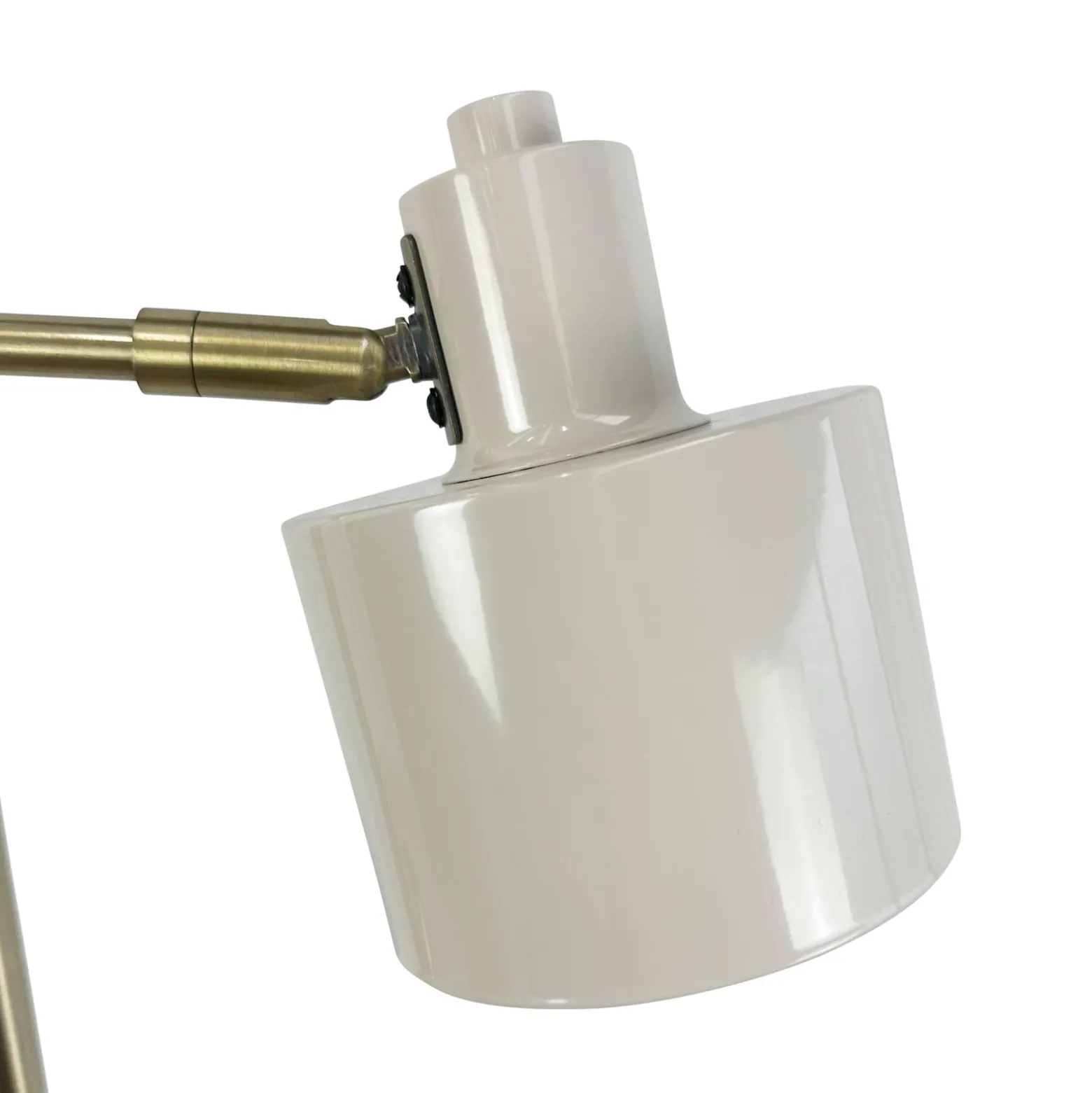 Dyberg Larsen Ocean-maavalaisin, beige, korkeus 160 cm, 2-lamppuinen.
