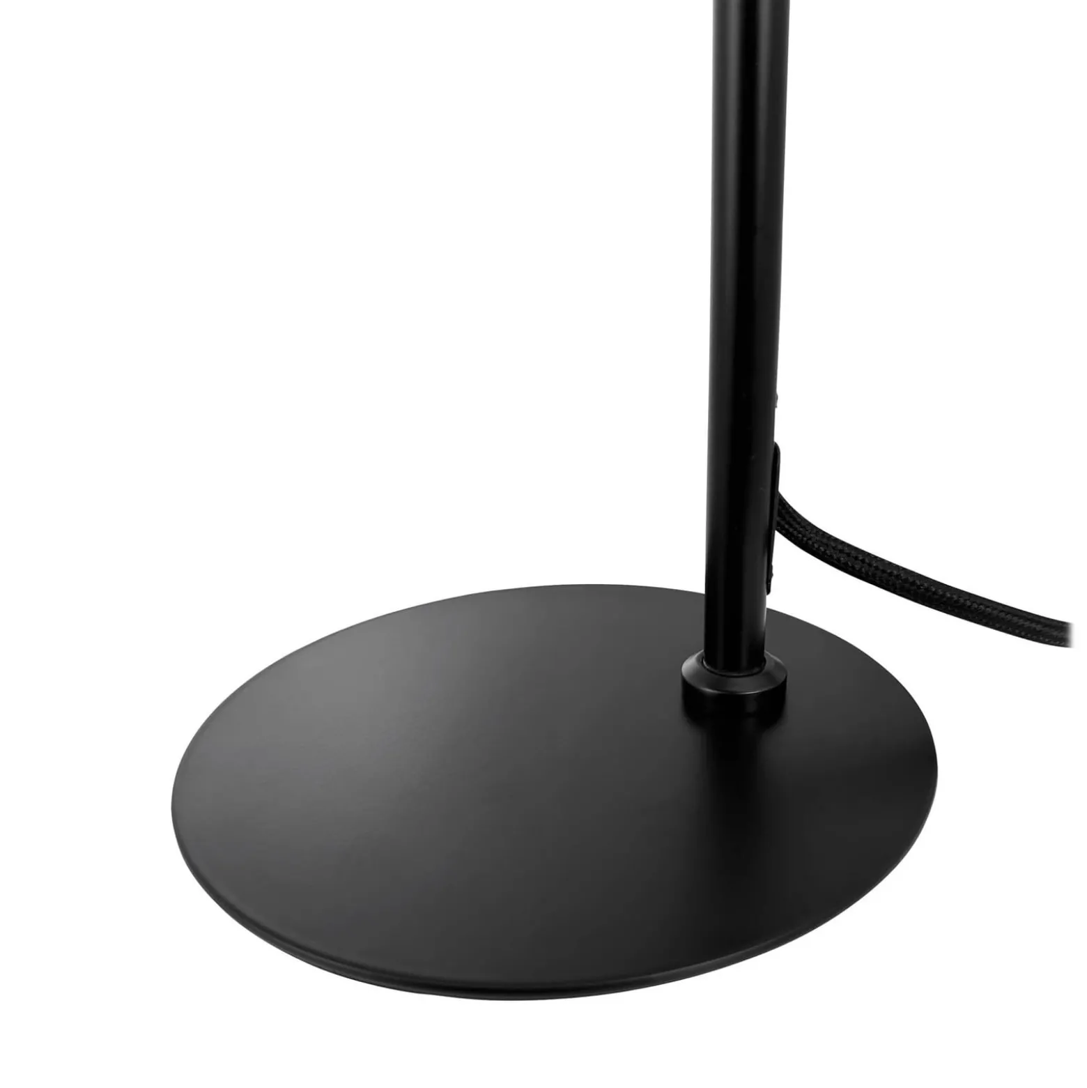 Dyberg Larsen pöytälamppu DL12, musta, korkeus 39,5 cm, metalli
