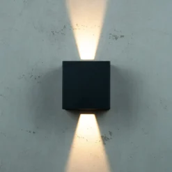 Dyberg Larsen Venus -LED-ulkoseinävalaisin