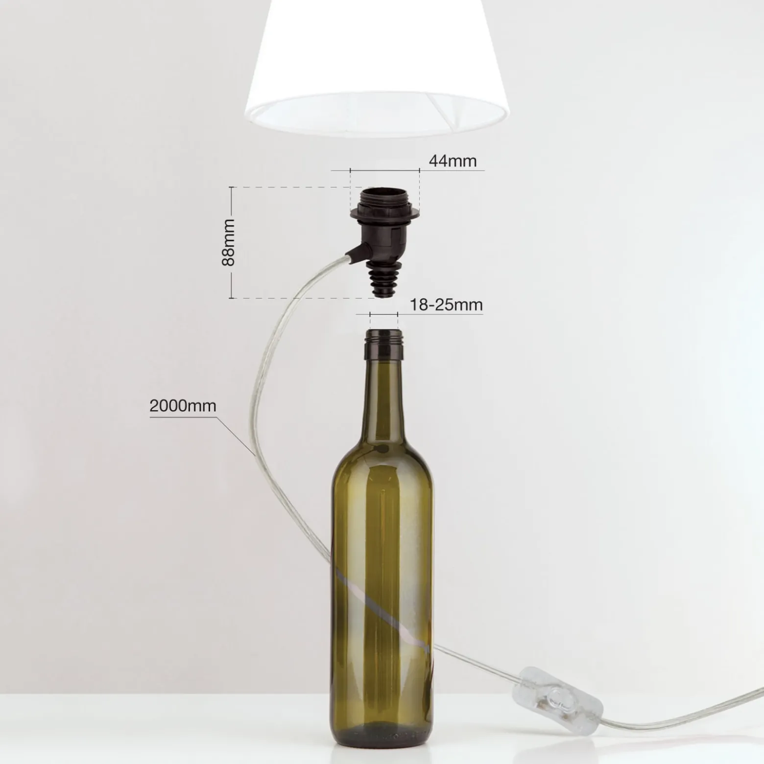 E27-pidin BOTTLE, läpinäkyvä kaapeli, pituus 200 cm