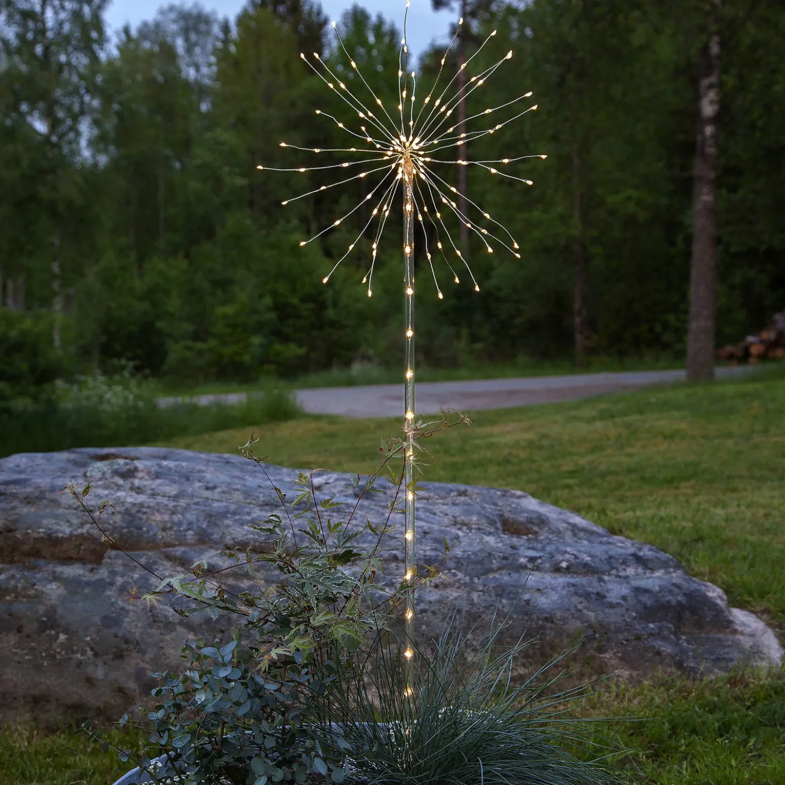 Firework Outdoor -LED-koristevalo lämmin valkoinen
