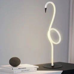 Flamingo LED-pöytävalaisin, valkoinen, metallia, 50 cm korkea