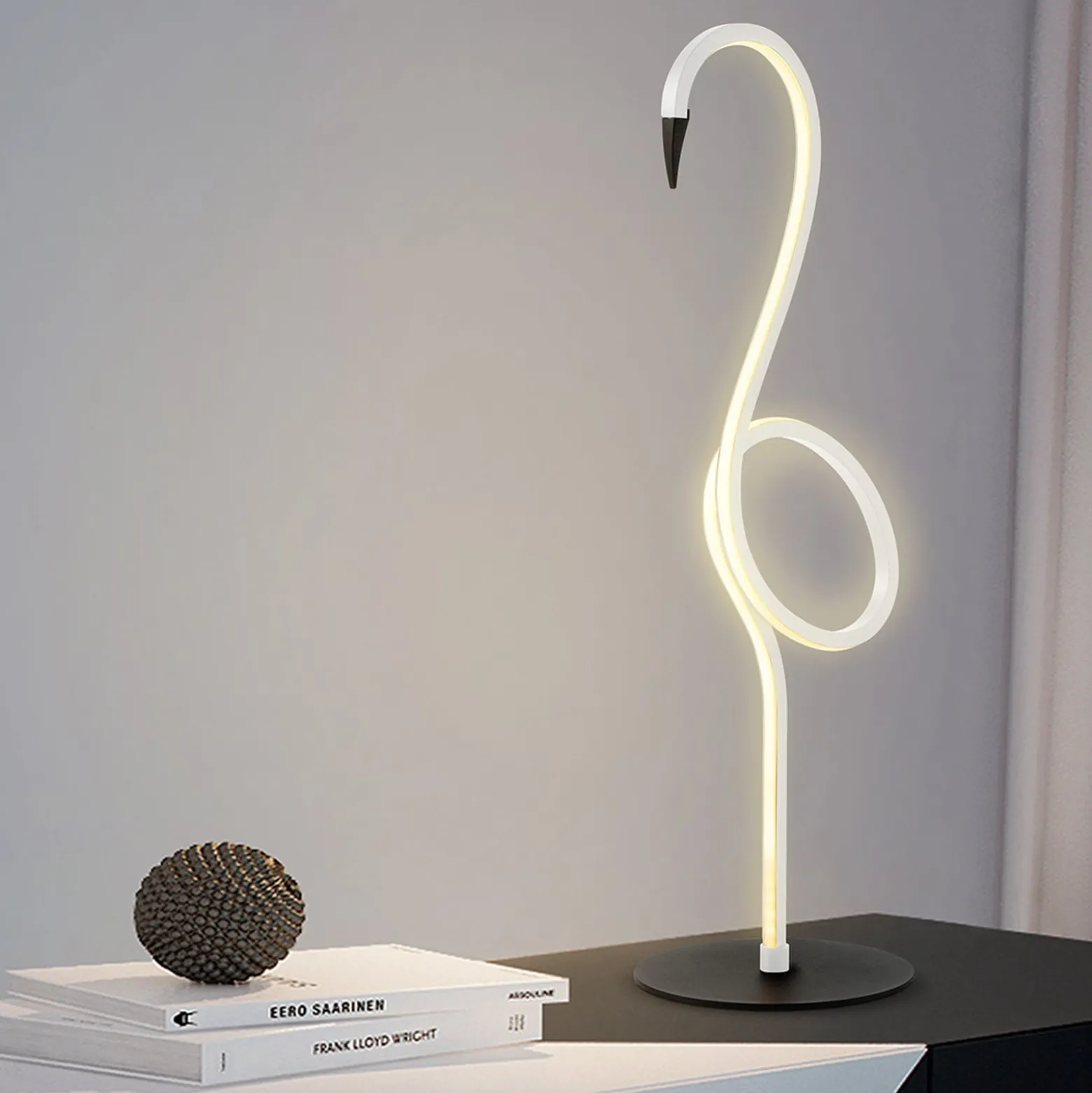 Flamingo LED-pöytävalaisin, valkoinen, metallia, 50 cm korkea