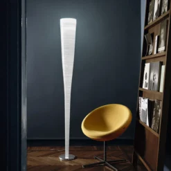 Foscarini Mite -lattiavalo E27, musta