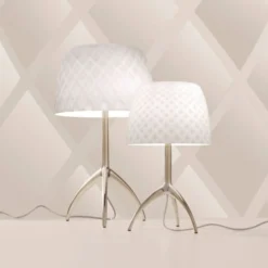 Foscarini pöytävalaisin Lumiere 30, 35 cm, Pastille, päälle/pois