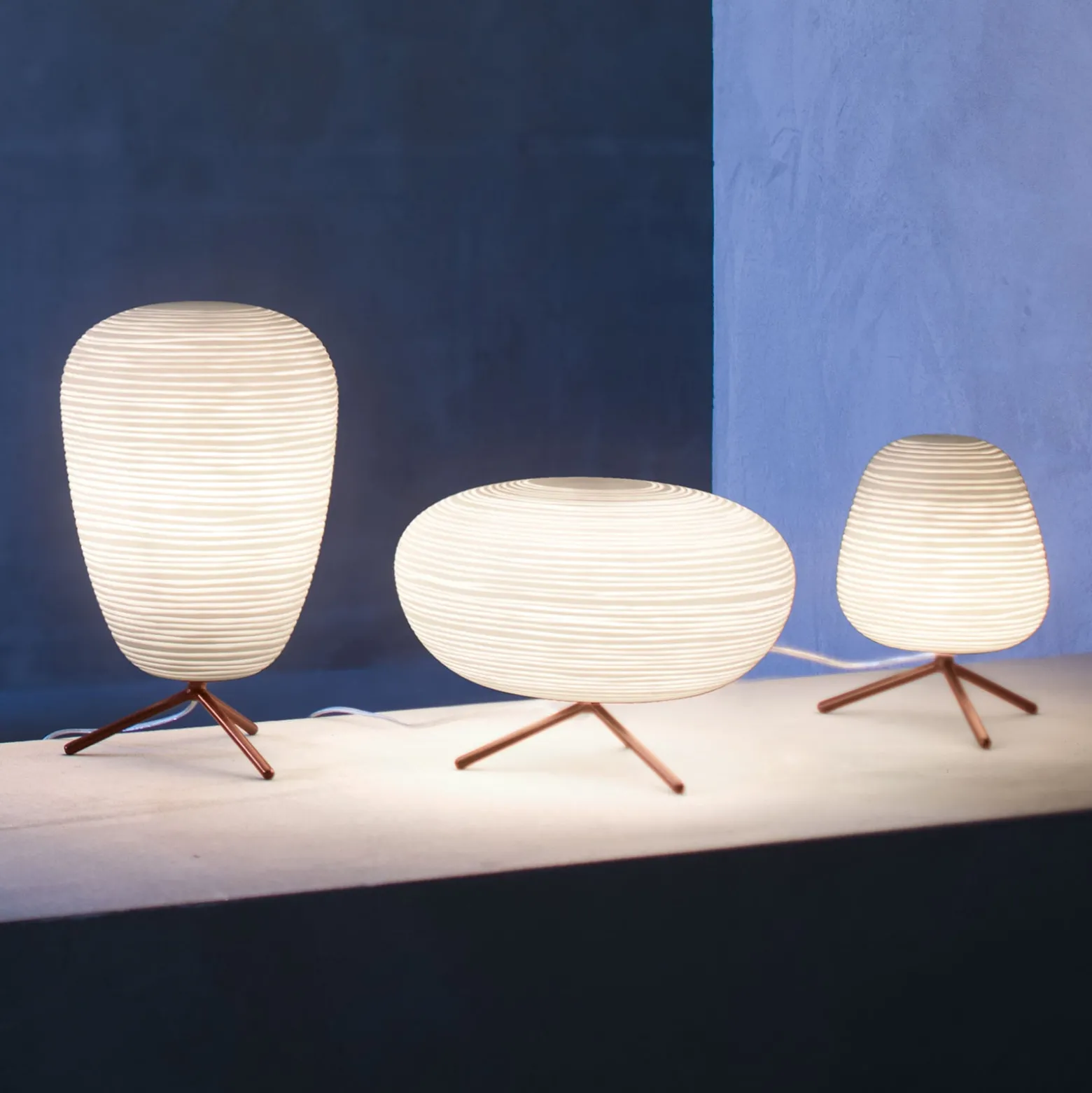 Foscarini Rituals 1 lasinen pöytävalaisin himmentimellä varustettuna