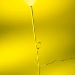 Foscarini Tobia terra -LED-lattiavalo, keltainen