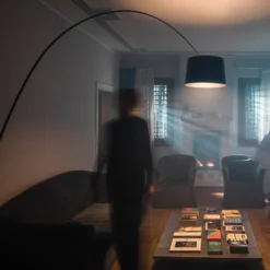Foscarini Twiggy Elle -LED-lattiavalo, musta