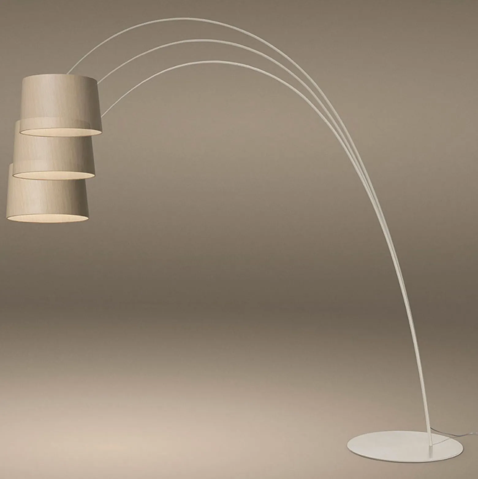 Foscarini Twiggy Wood MyLight -lattiavalo, greige