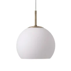 FRANDSEN Ball-riippuvalaisin, opaalinvalkoinen, Ø 18 cm, lasi