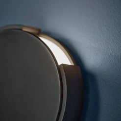 FRANDSEN Rotate seinävalaisin, musta, Ø 15 cm, metallia