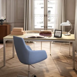 FRITZ HANSEN Kaiser Idell 6631-T Luxus kiiltovalko