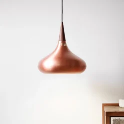 FRITZ HANSEN Orient P1 riippuvalaisin kupari/ruusu Ø 22,5