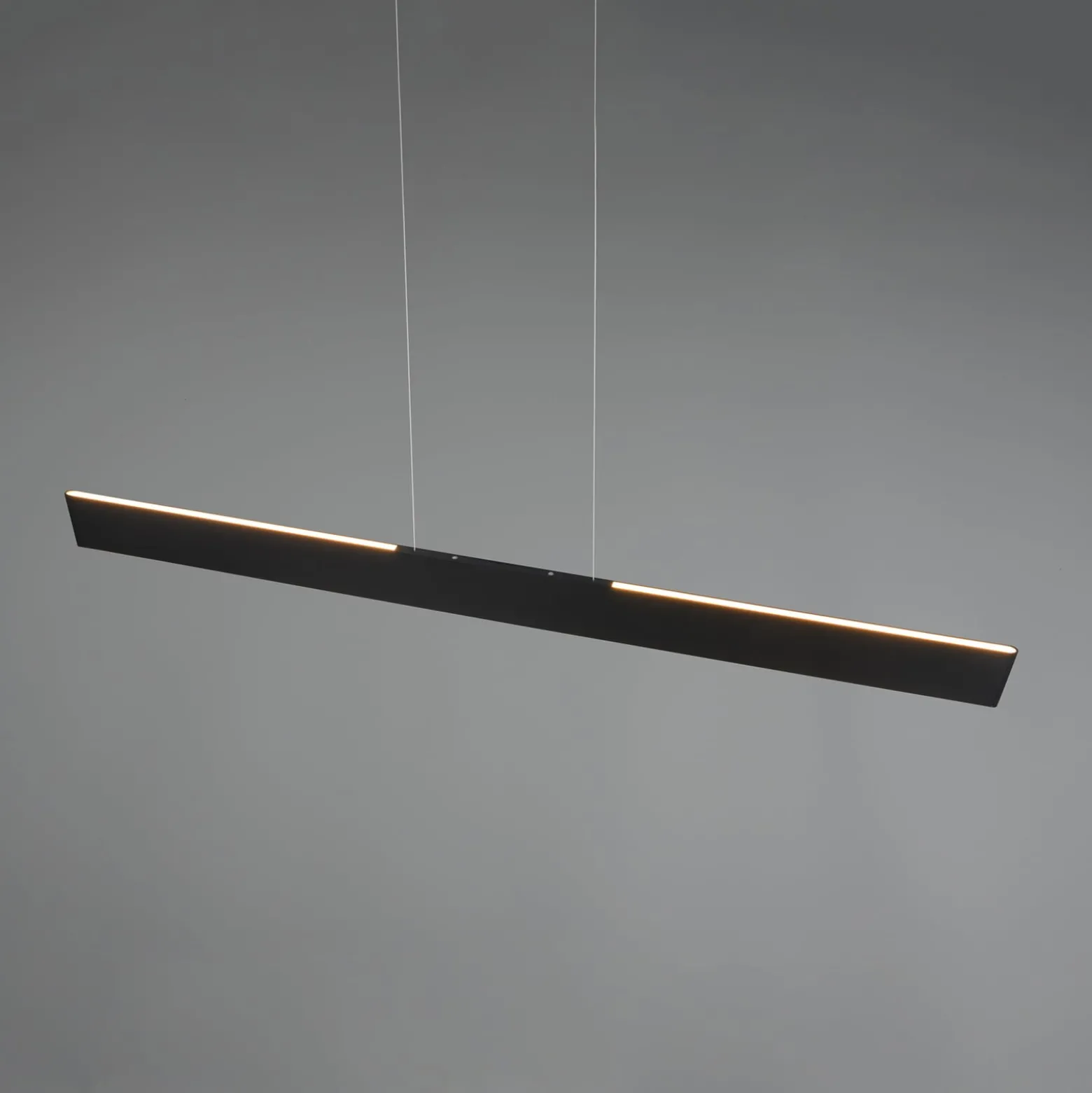 Galway LED-riippuvalaisin, mattamusta, ylös/alas, CCT, metallia