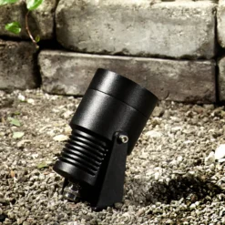 Garden 24 LED-kohdevalaisin, musta, 3 wattia
