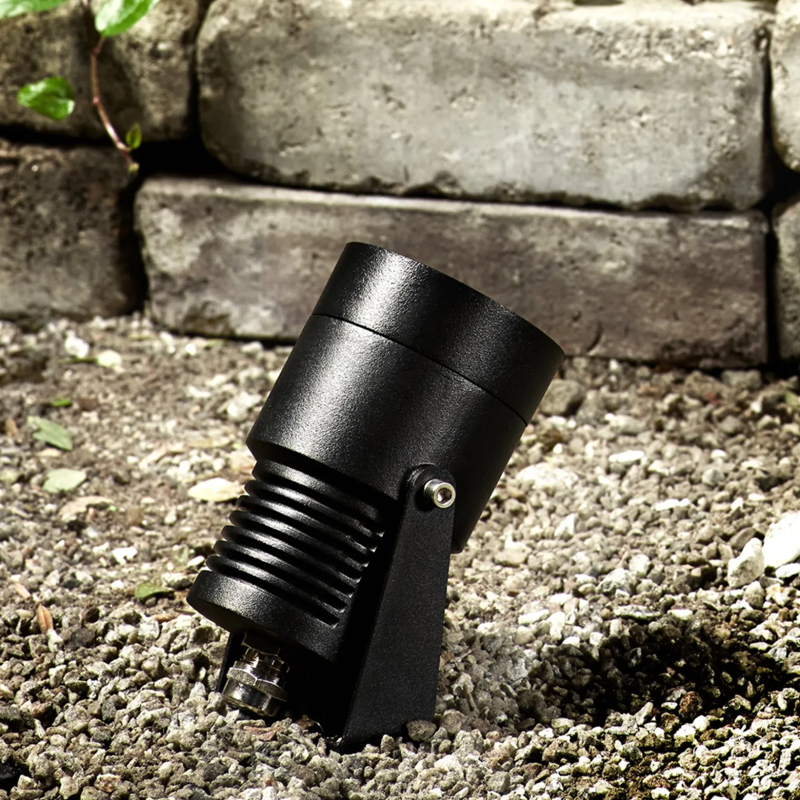 Garden 24 LED-kohdevalaisin, musta, 3 wattia