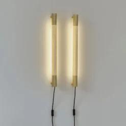 GEJST seinälamppu Radent pistoke, messinki, korkeus 70 cm, G13 LED