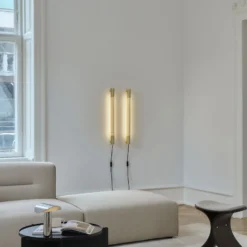 GEJST seinälamppu Radent pistoke, messinki, korkeus 70 cm, G13 LED