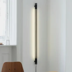 GEJST seinävalaisin Radent, musta, korkeus 135 cm, G13 LED