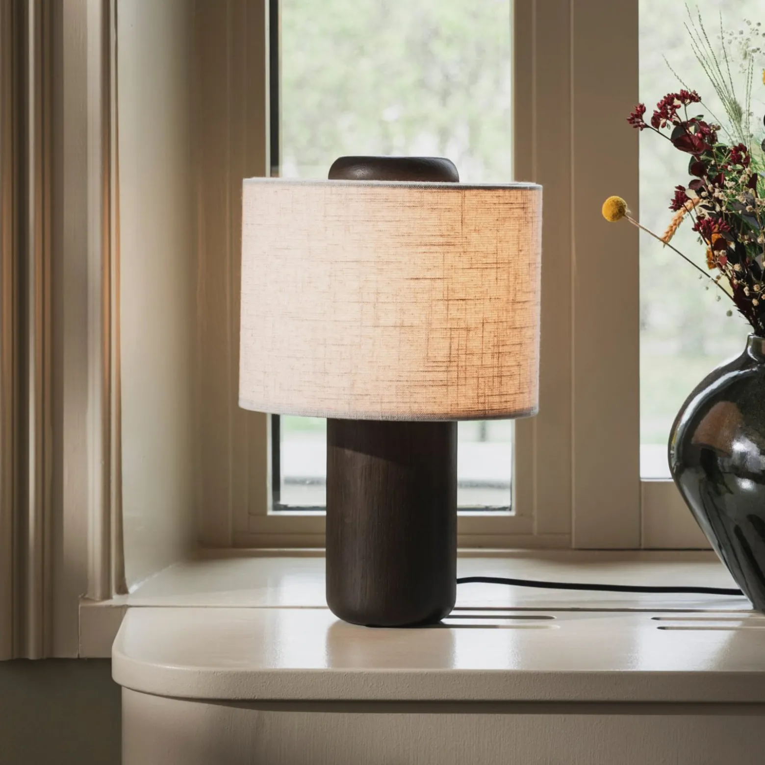 Globen Lighting pöytävalaisin Bosco, beige/ruskea, korkeus 39 cm
