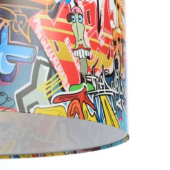 Graffiti-riippuvalaisin värikkäällä valokuvapainatuksella