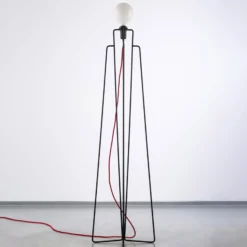GRUPA Model M1 -LED-lattiavalo musta/pun. johto